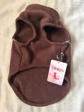 🦋 3/$25 🦋 Yikeyo Brown Fleece Chihuahua Hoodie